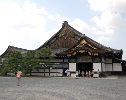 大政奉還の舞台となった京都・二条城。
