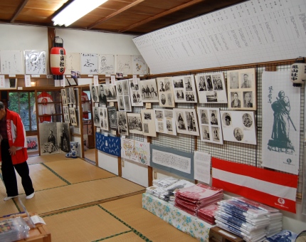 亀山社中跡近くにある亀山社中資料館。